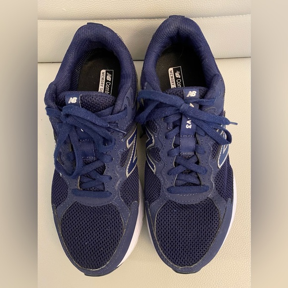 New Balance 460v3 Navy and White Men’s Running Shoes 7.5 - Picture 2 of 8